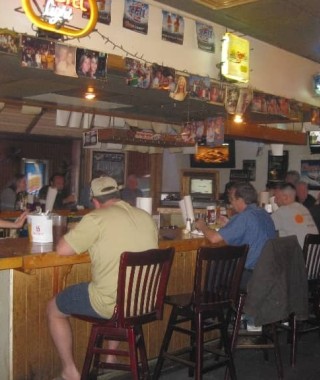 wolfies restaurants sports bars photo16